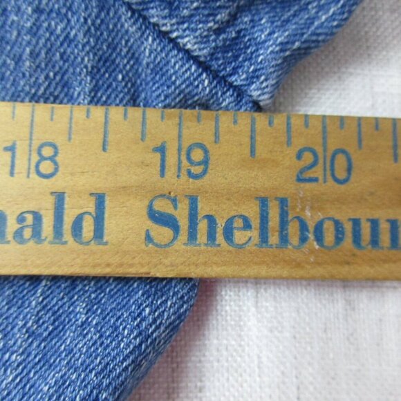 Levi's Trucker Jacket Women's Large Blue Denim Cropped Long Sleeve‎ Button Front - Picture 14 of 14